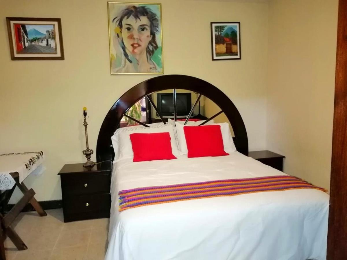 Casa De Leon Affittacamere 3*